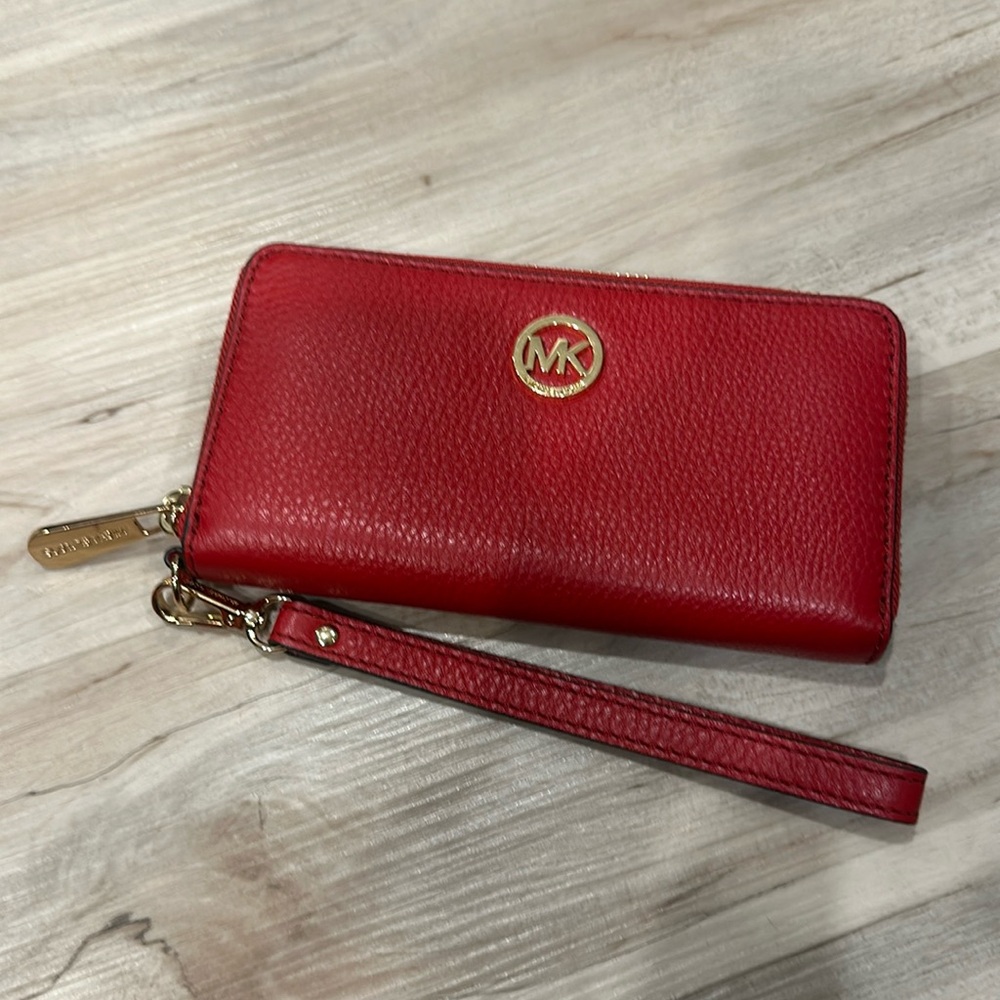 Michael Kors Wristlet